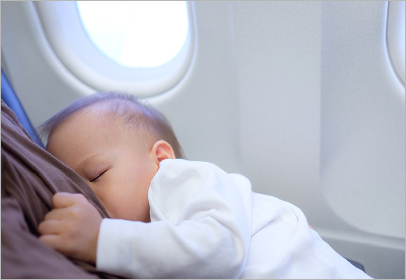 Breastfeeding during holiday travel
